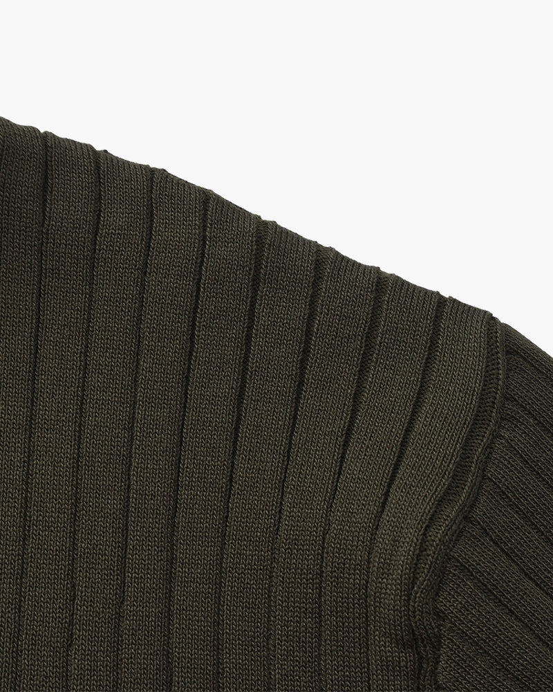 Polo en Maille Côtelée Premium — Texture Raffinée et Confort Naturel