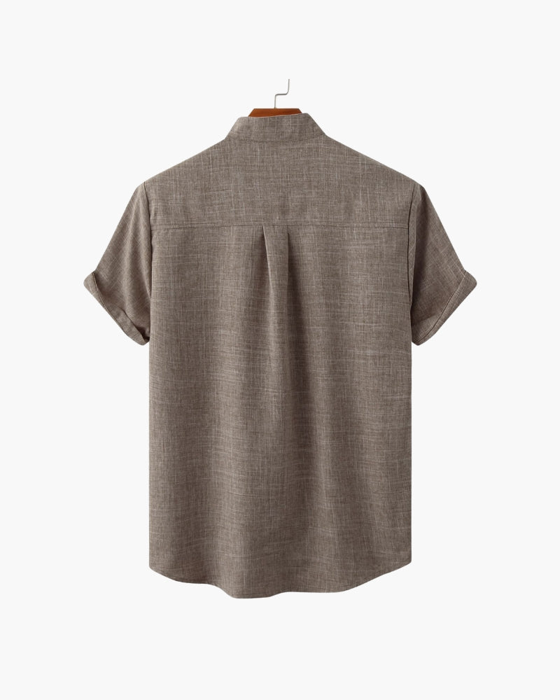 Polo à Col Mandarin Mark — Précision et Élégance Moderne
