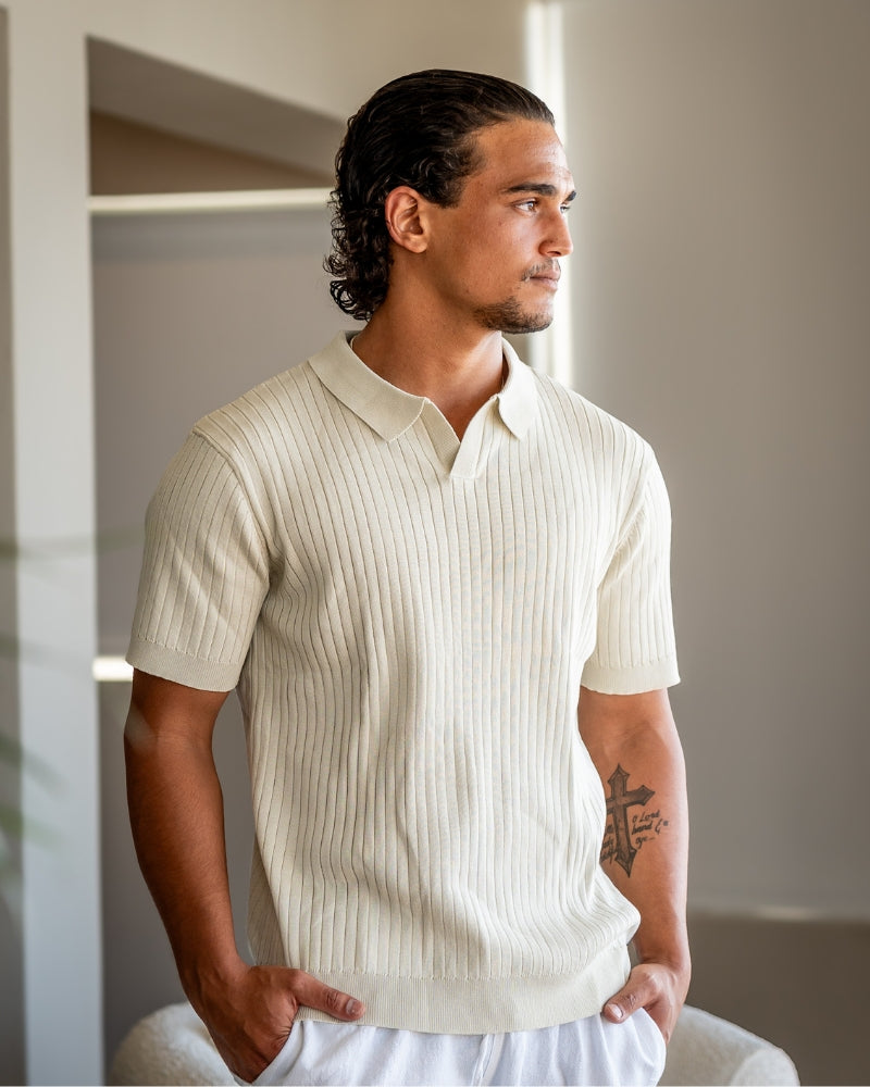 Polo en Maille Côtelée Premium — Texture Raffinée et Confort Naturel