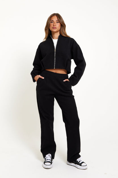 Conjunto Serena – transmite calma, estilo e elegância.