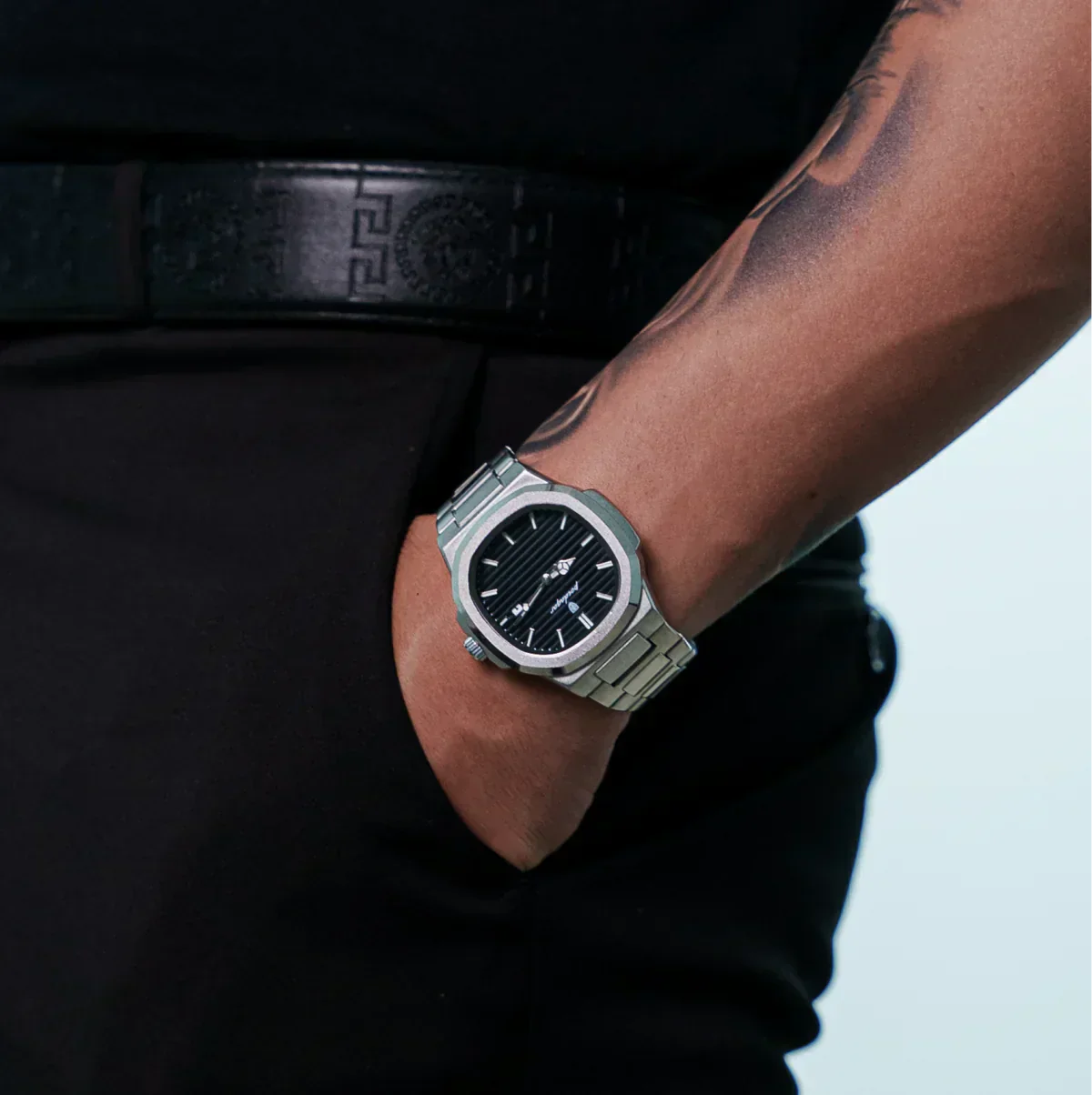 Moderne Homme NAUTILUS DELUXE – Montre Signature de Précision et de Caractère