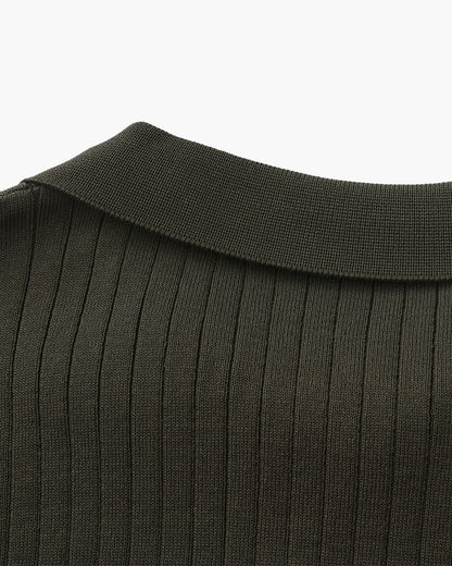 Polo en Maille Côtelée Premium — Texture Raffinée et Confort Naturel