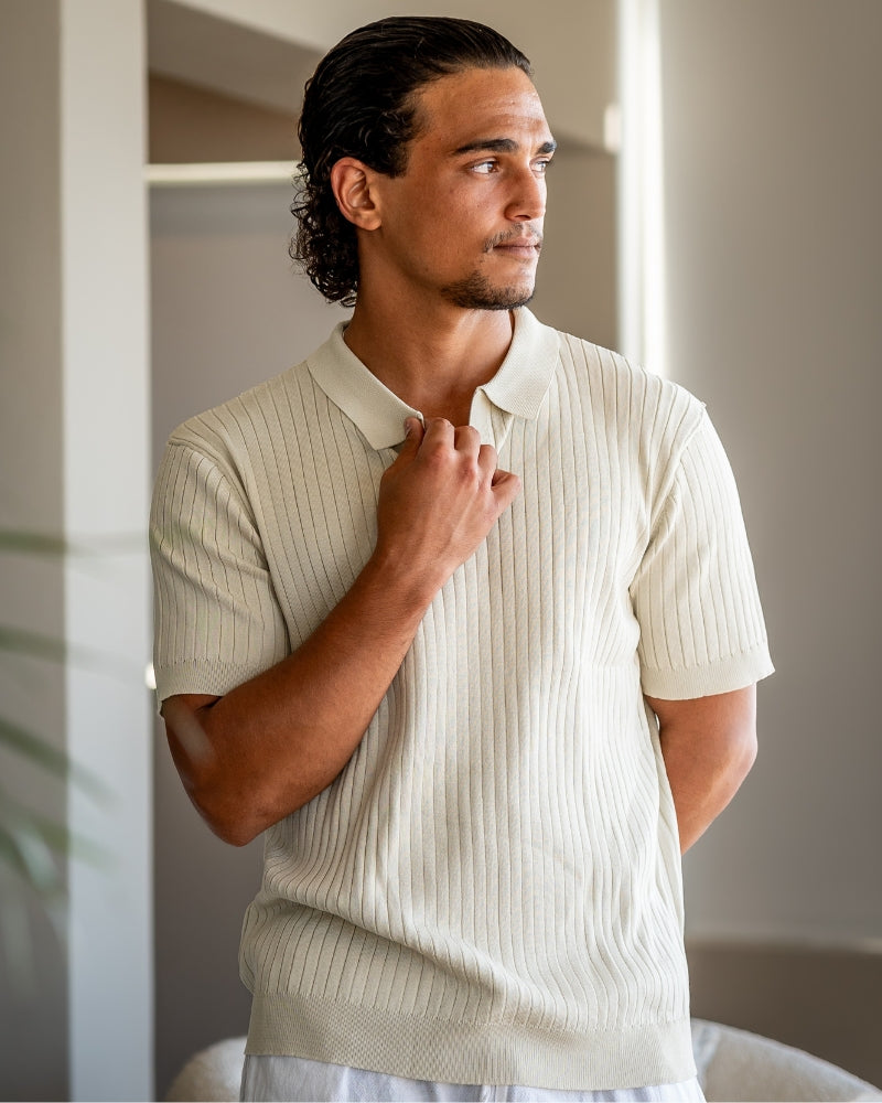 Polo en Maille Côtelée Premium — Texture Raffinée et Confort Naturel