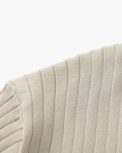 Polo en Maille Côtelée Premium — Texture Raffinée et Confort Naturel