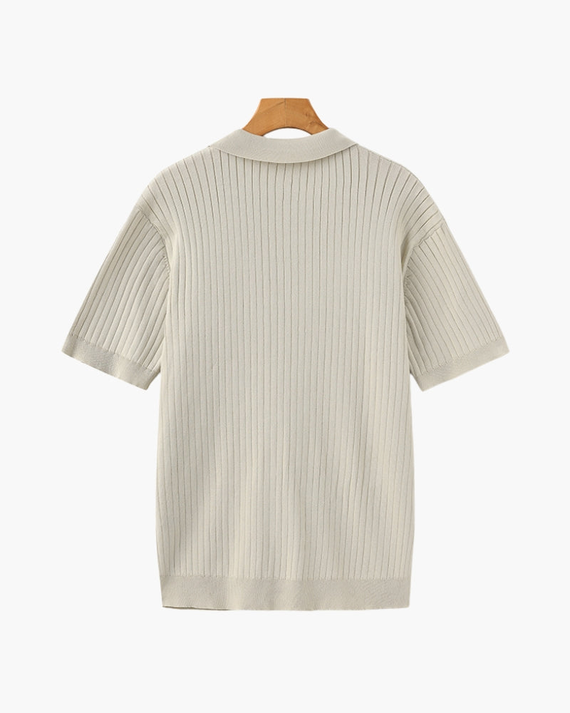 Polo en Maille Côtelée Premium — Texture Raffinée et Confort Naturel