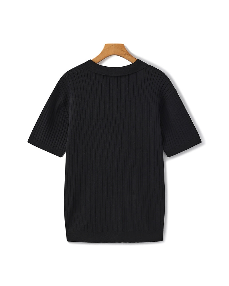 Polo en Maille Côtelée Premium — Texture Raffinée et Confort Naturel